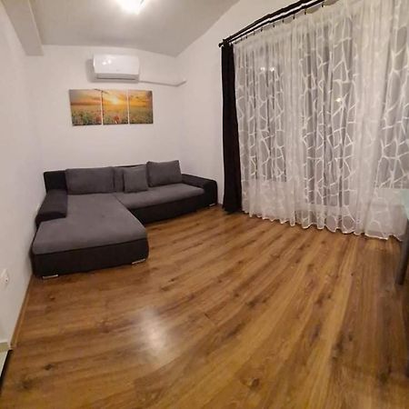 Smarthomeapartman Hajduszoboszlo Ngoại thất bức ảnh